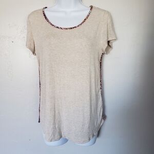 Daytrip Beige T-shirt Pattern Back Short Sleeve M